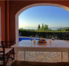 3 bedroom villa with pool & sea & mountain views, Episkepsi, sleeps 7